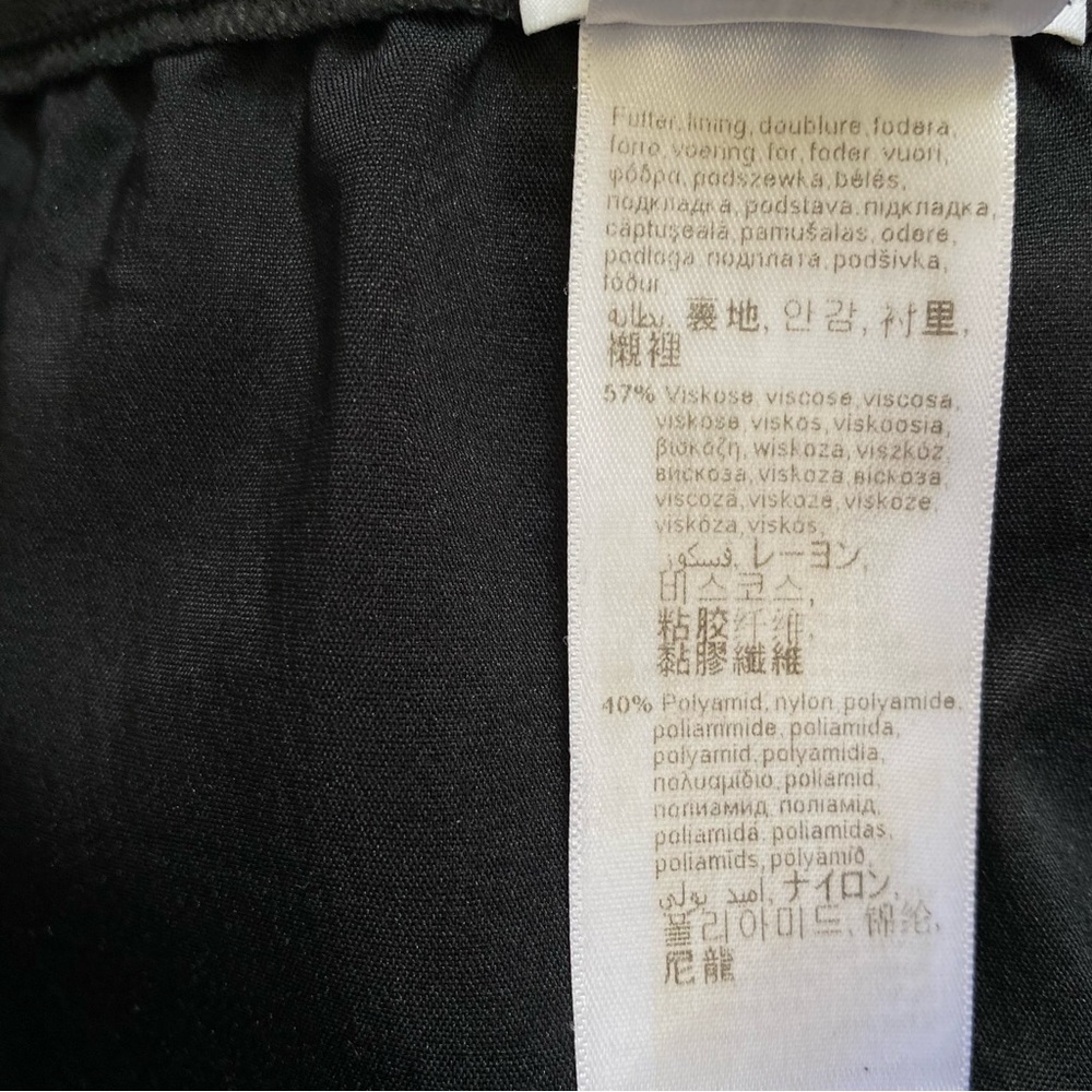 WOLFORD Black faux vegan leather high waisted a-line mini skirt - Picture 9 of 10